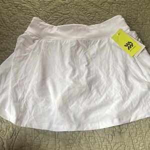 White athletic mini skirt